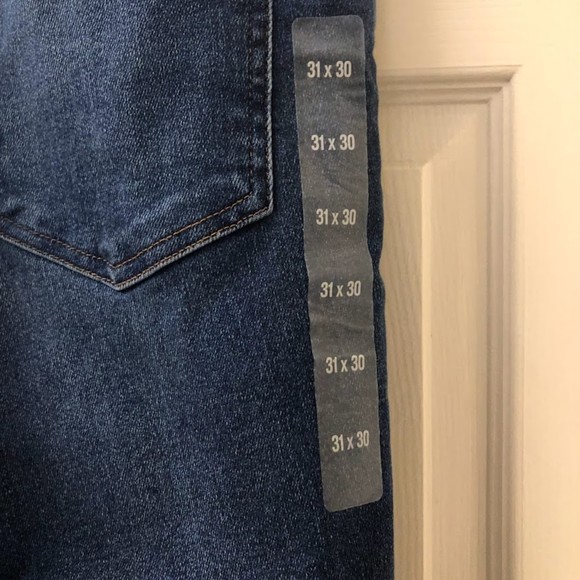 Express Men's Hyper Stretch Relaxed NWT Denim Jeans 31 x 30 - Picture 6 of 10